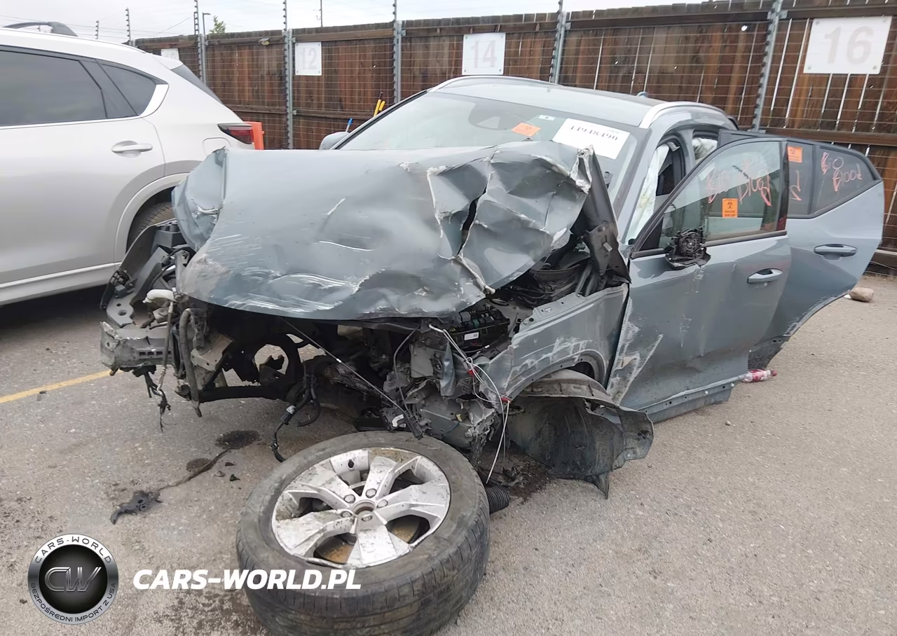 2021 Volvo Xc40 T5 Momentum VIN:YV4162UK4M2602479 - 2