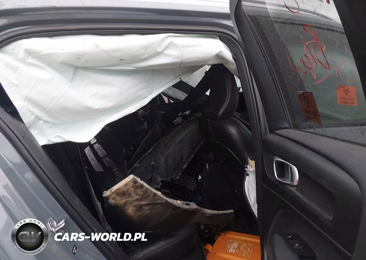 2021 Volvo Xc40 T5 Momentum VIN:YV4162UK4M2602479 - 8