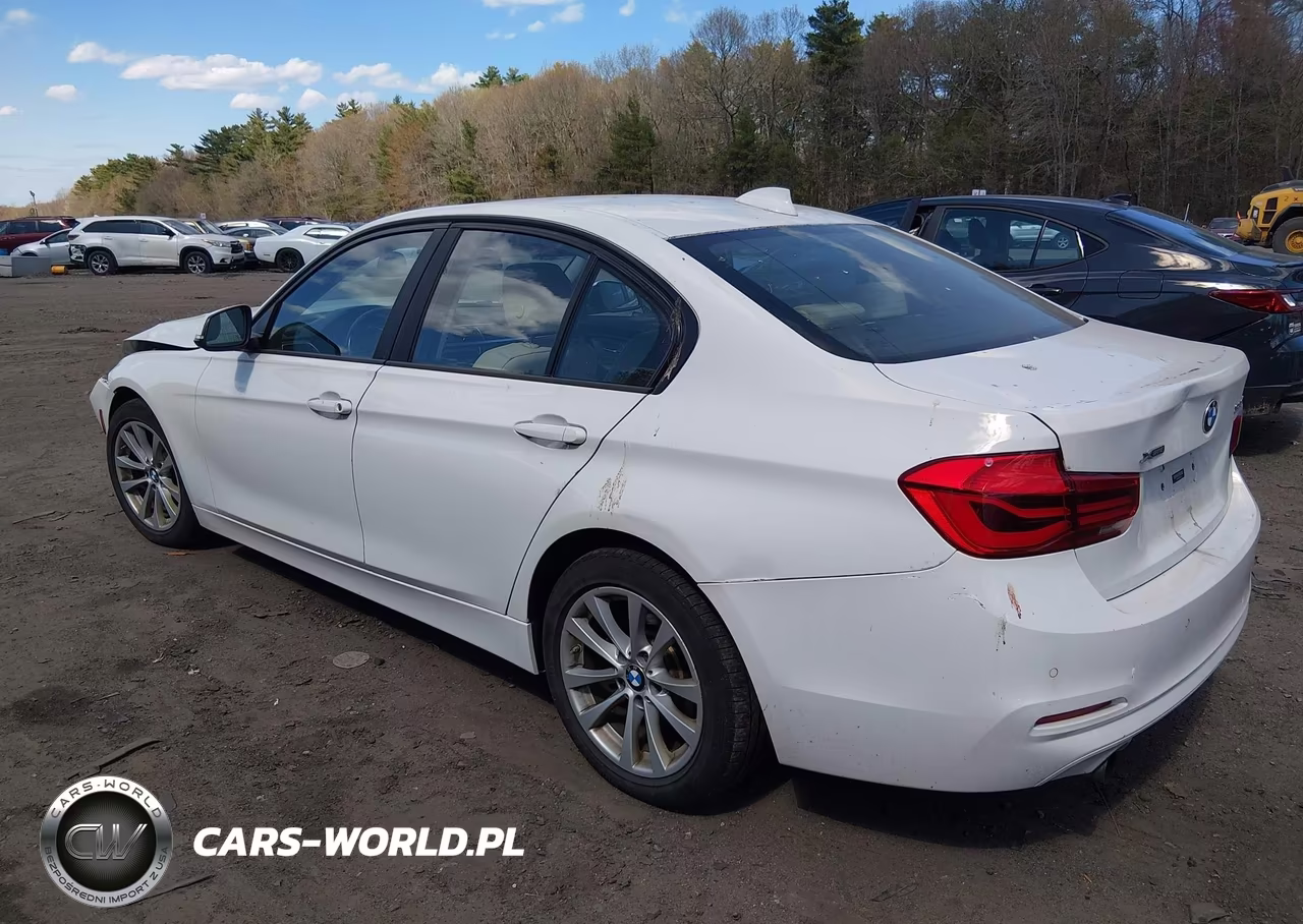2017 BMW 320I xDrive VIN:WBA8A3C56HK691122 - 3