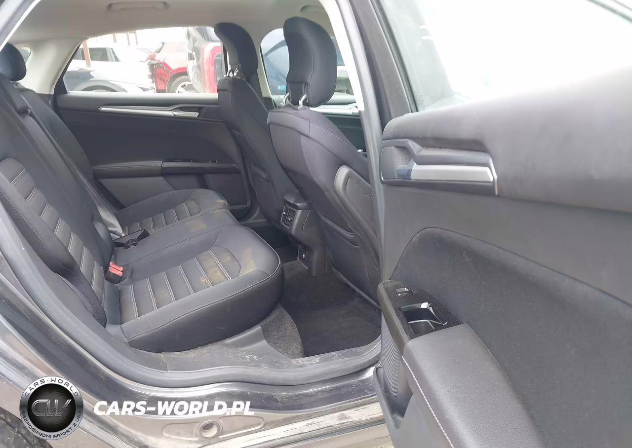 2015 Ford Fusion Se VIN:1FA6P0H73F5102756 - 8