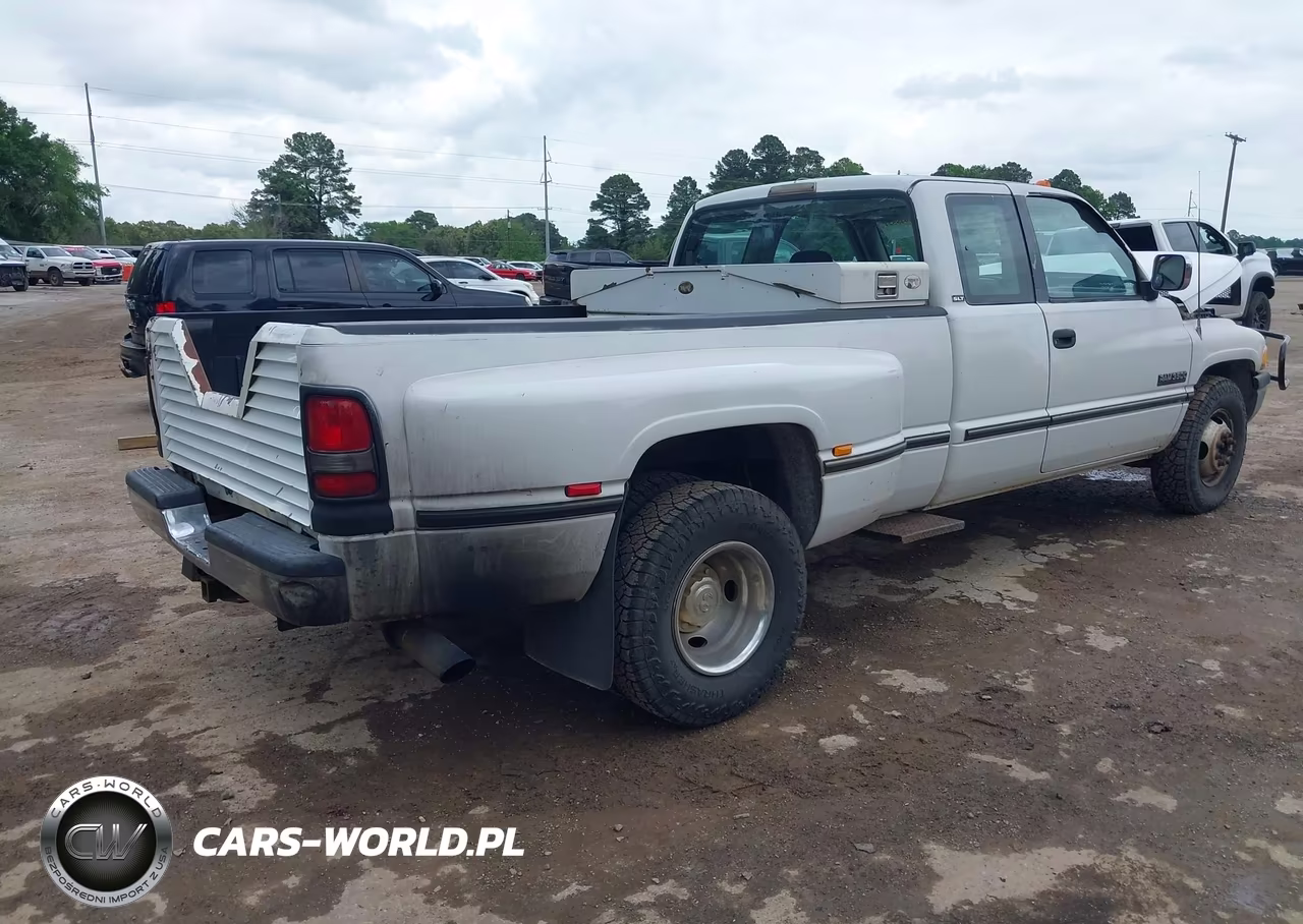 1996 Dodge Ram 3500 VIN:3B7MC33C5TM129692 - 4