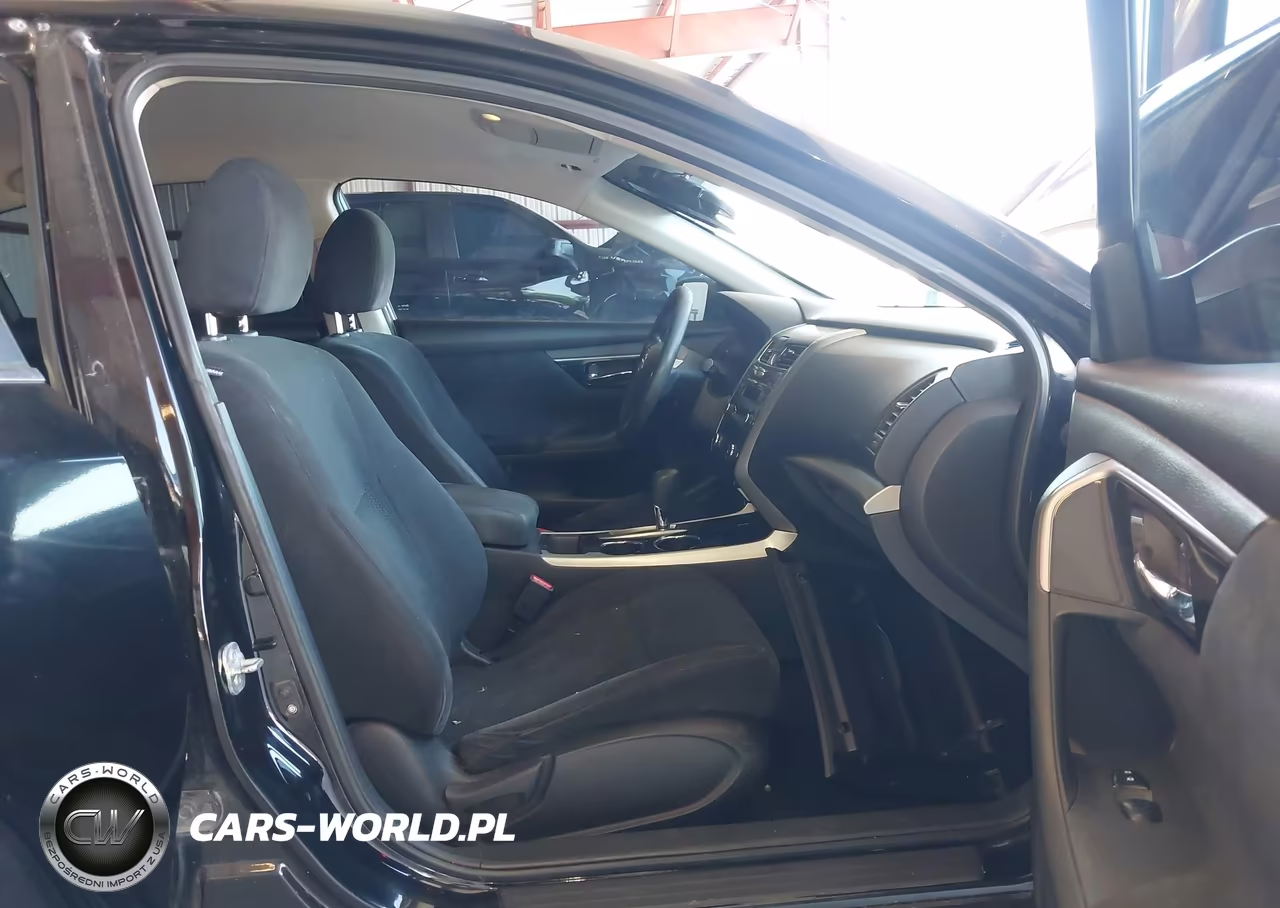 2014 Nissan Altima 2.5 S VIN:1N4AL3AP9EN230807 - 5