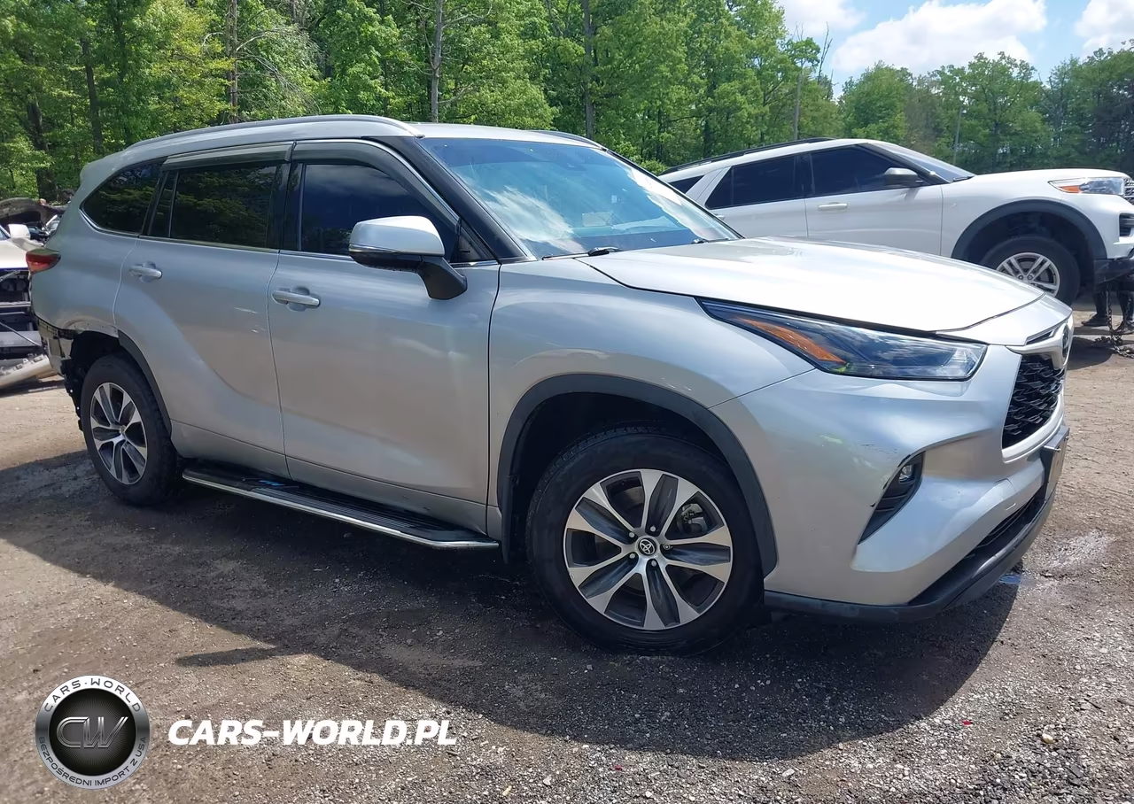 2022 Toyota Highlander Xle – zdjęcie 1 z 16