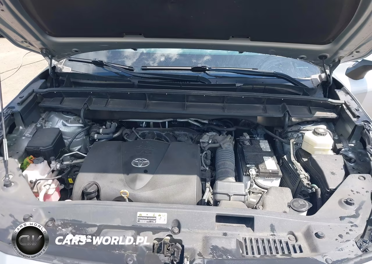 2022 Toyota Highlander Xle VIN:5TDGZRBH5NS211694 - 10