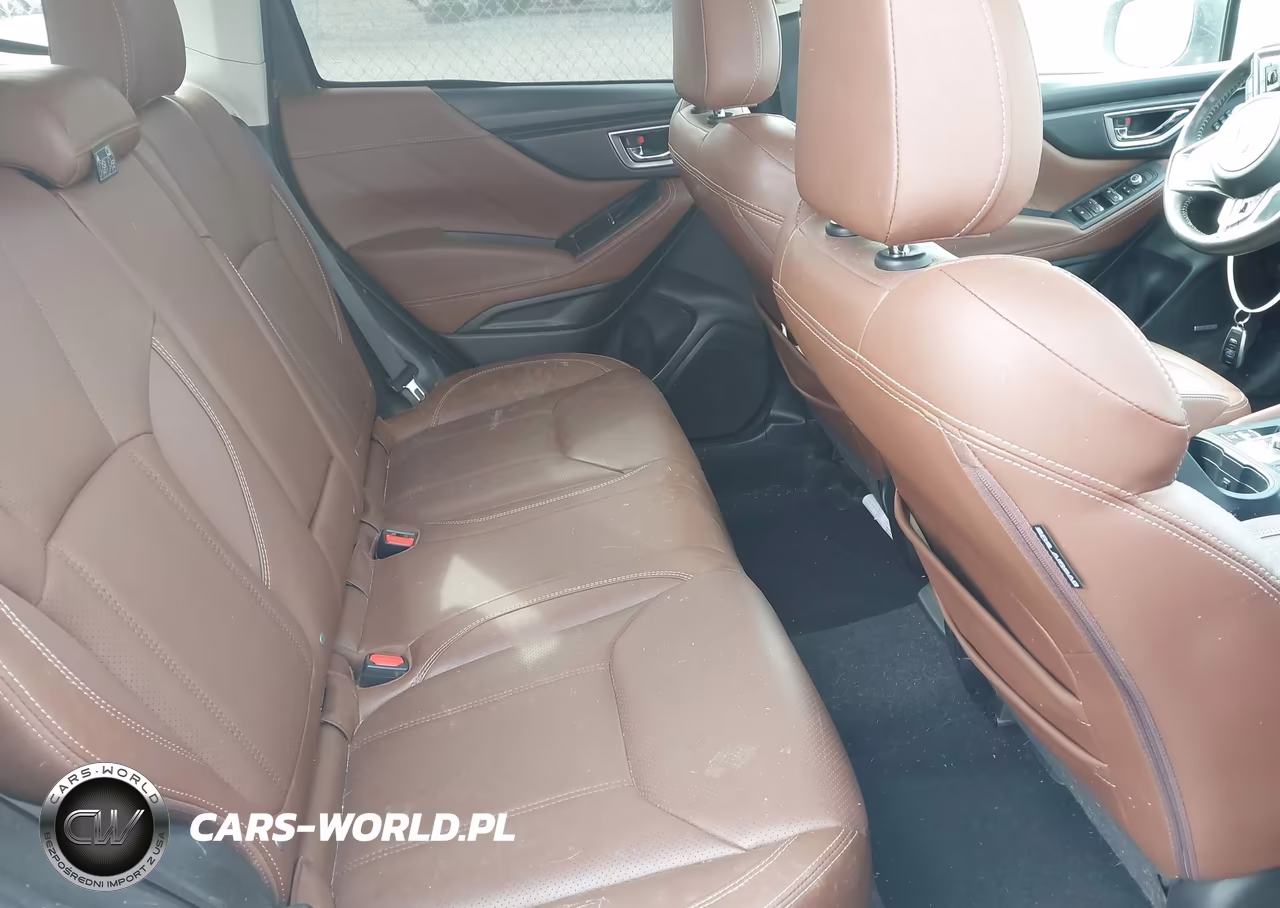 2019 Subaru Forester Touring VIN:JF2SKAWC8KH527123 - 8