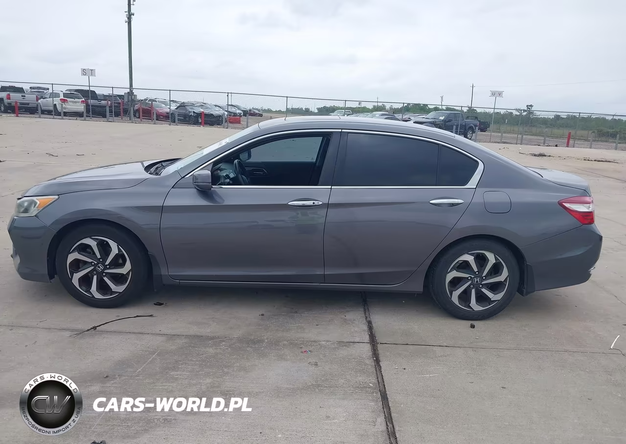 2017 Honda Accord Ex-L V6 VIN:1HGCR3F82HA019545 - 14