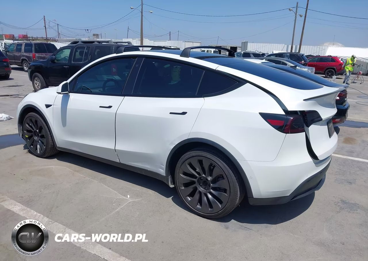 2021 Tesla Model Y Long Range Dual Motor All-Wheel Drive VIN:5YJYGDEE2MF097364 - 3