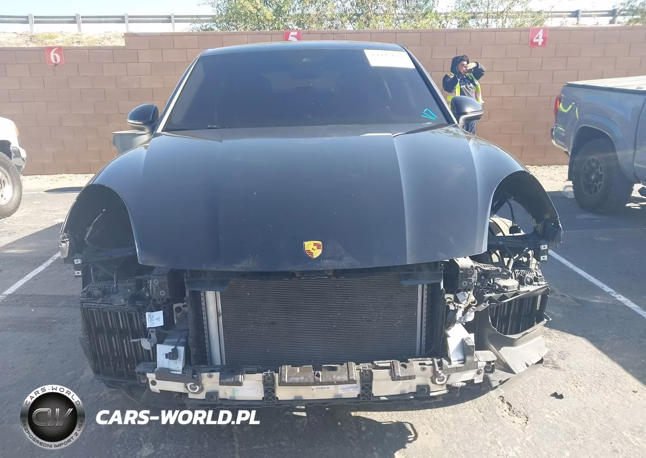 2023 Porsche Cayenne Coupe S-S Platinum Edition VIN:WP1BB2AY3PDA30484 - 13