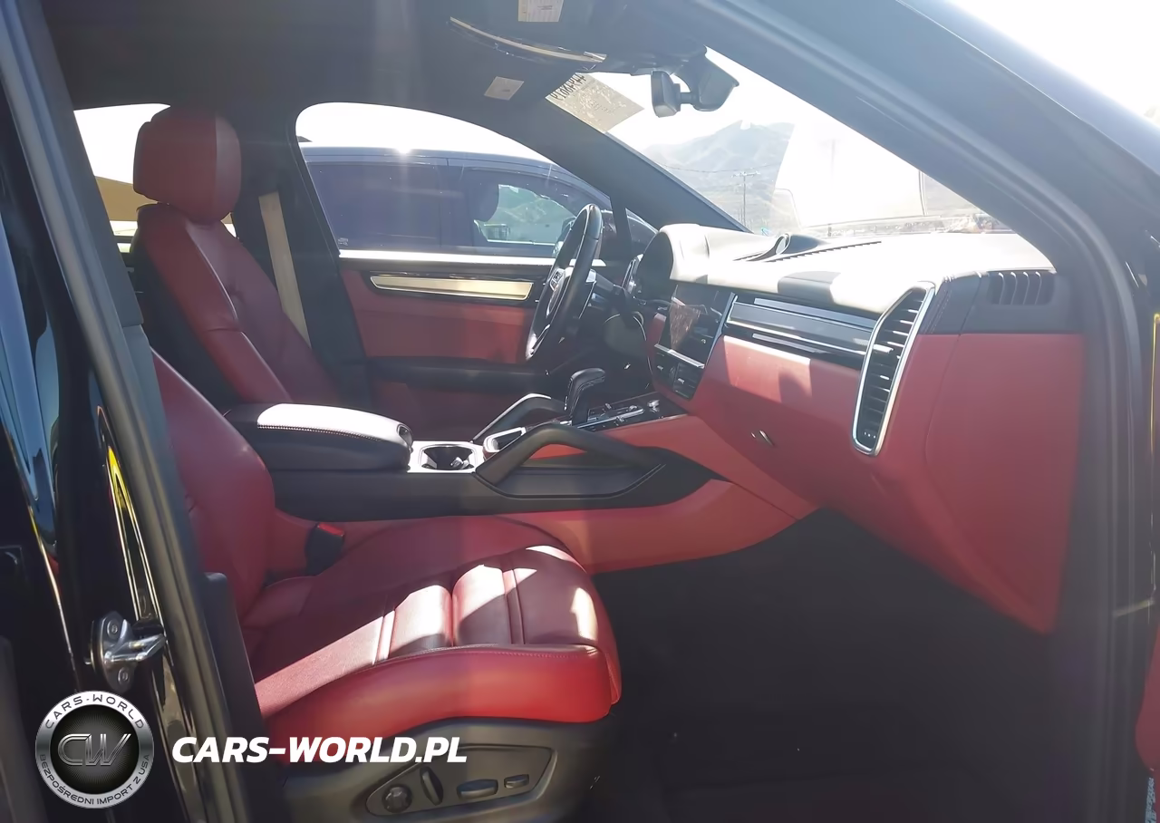 2023 Porsche Cayenne Coupe S-S Platinum Edition VIN:WP1BB2AY3PDA30484 - 5