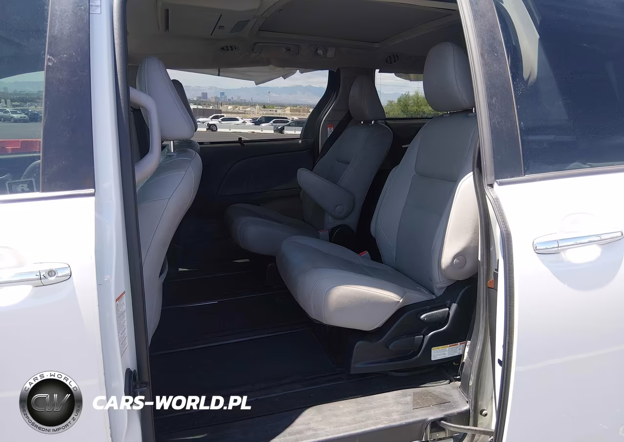 2020 Toyota Sienna Limited Premium VIN:5TDDZ3DC5LS234617 - 8