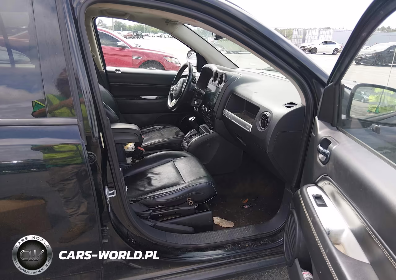 2014 Jeep Compass Limited VIN:1C4NJCCBXED678711 - 5
