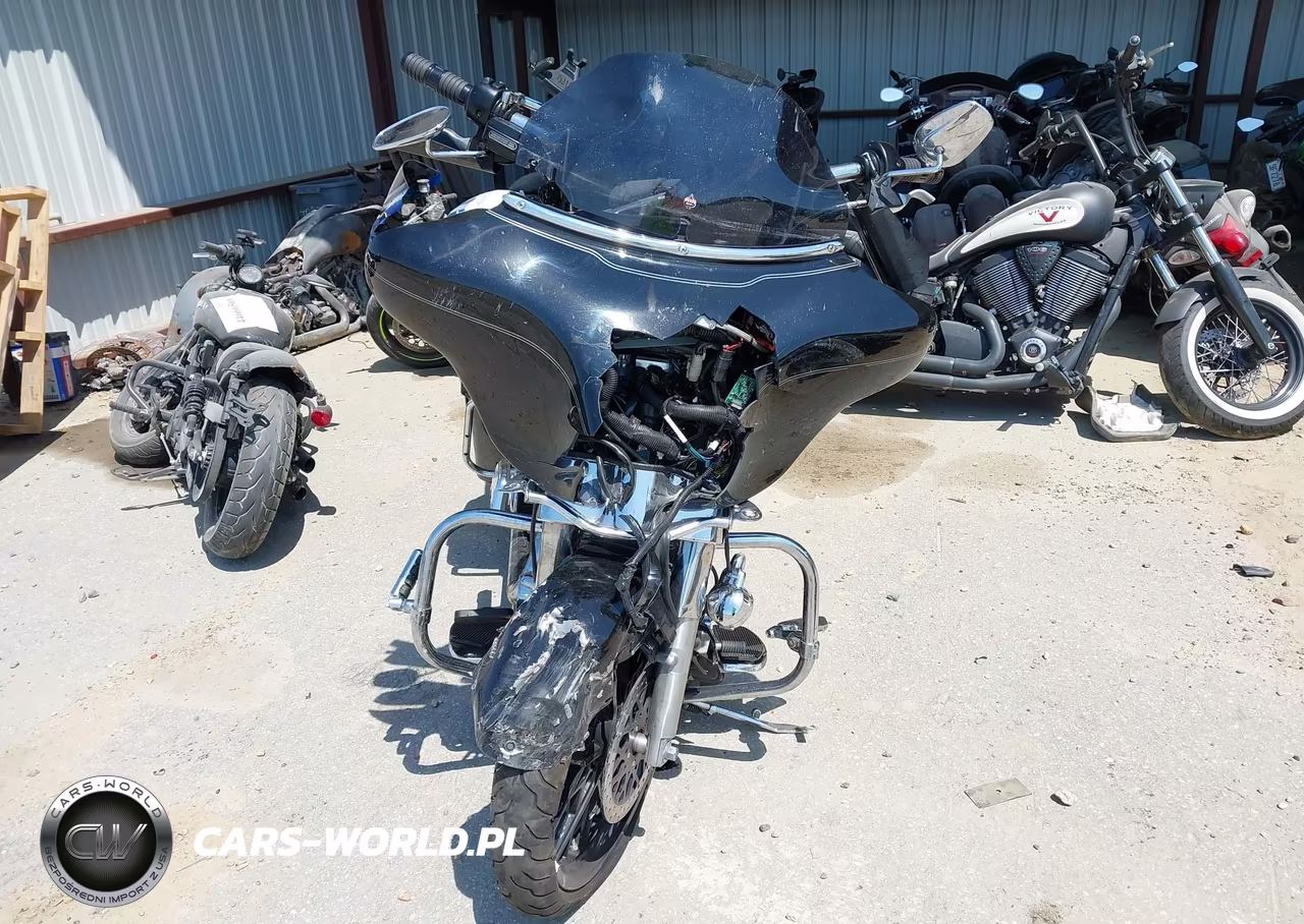 2011 Harley-Davidson Flhtcu VIN:1HD1FC418BB626828 - 5