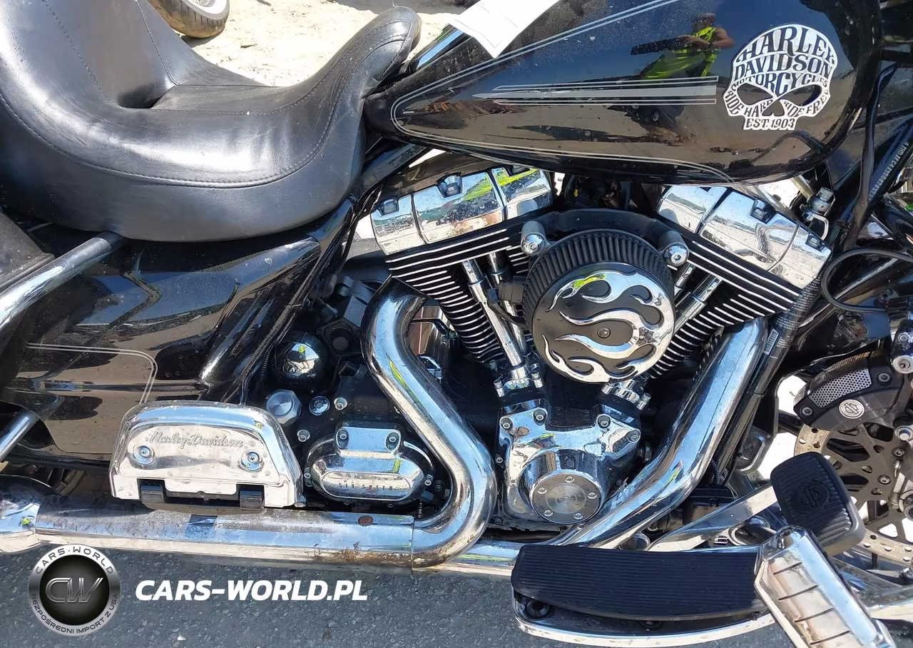 2011 Harley-Davidson Flhtcu VIN:1HD1FC418BB626828 - 8