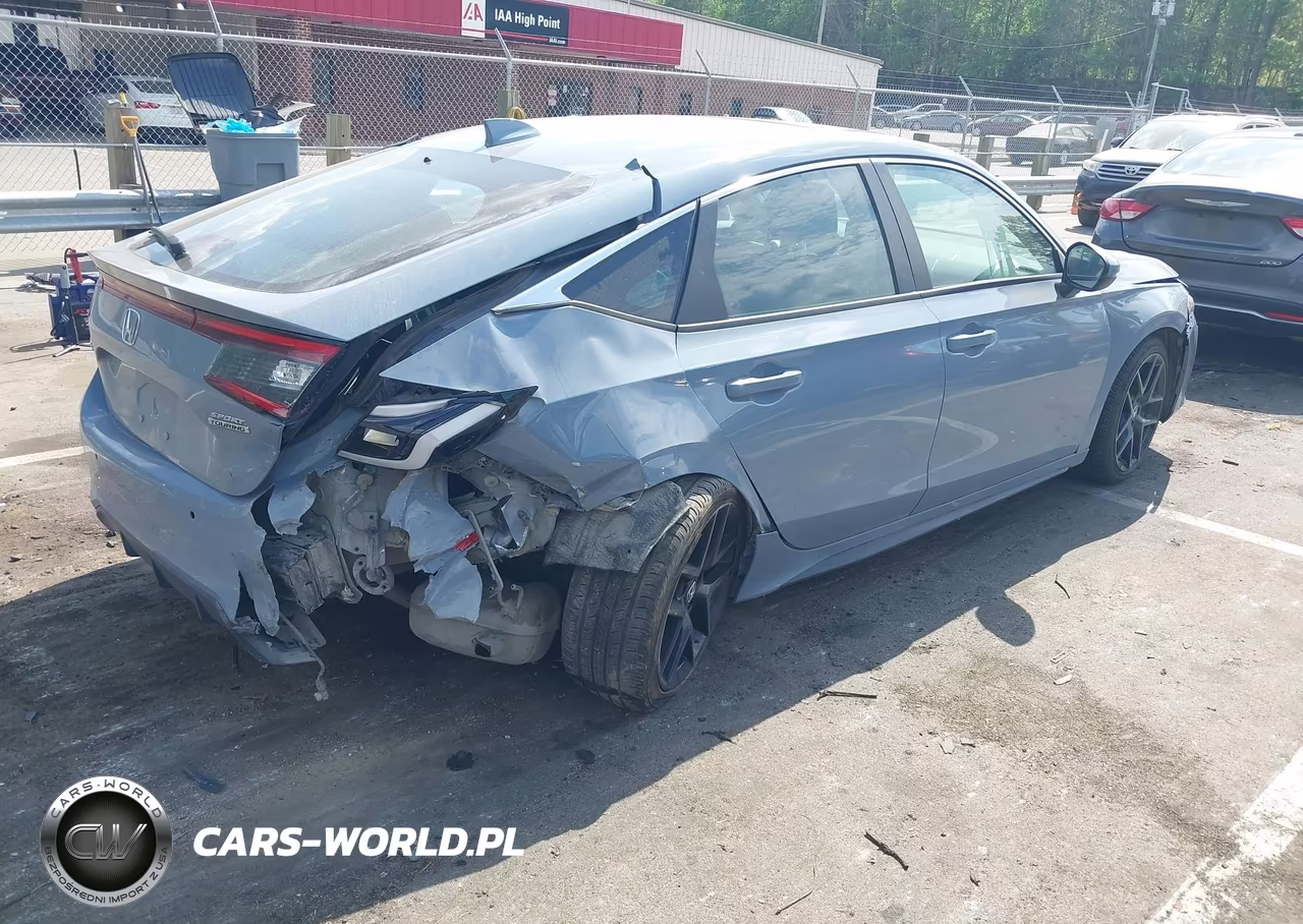 2024 Honda Civic Sport Touring VIN:19XFL1G88RE016227 - 4