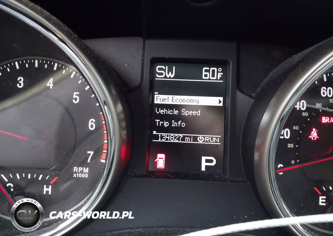 2012 Jeep Grand Cherokee Laredo VIN:1C4RJFAT8CC228735 - 7