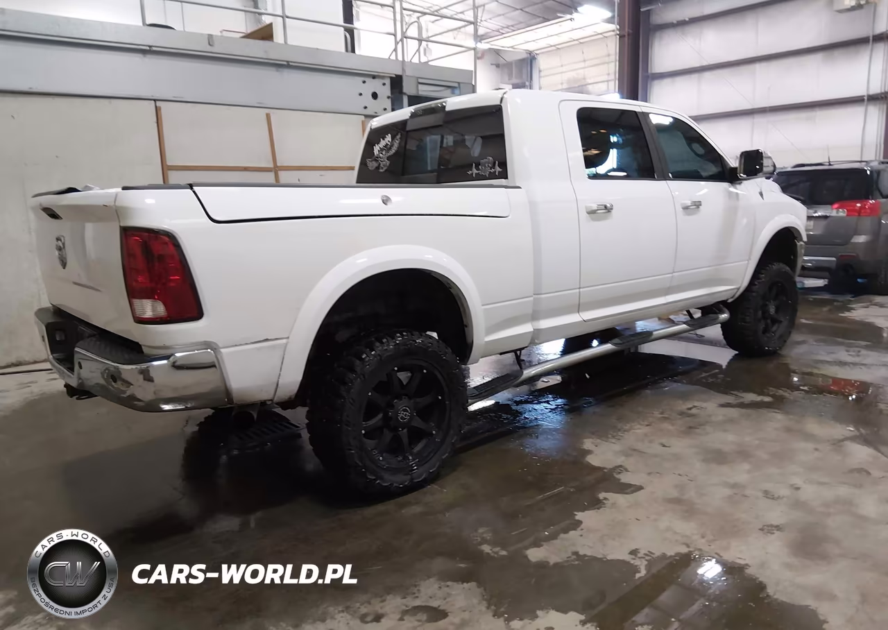 2012 Ram 3500 Laramie VIN:3C63D3ML7CG217558 - 4