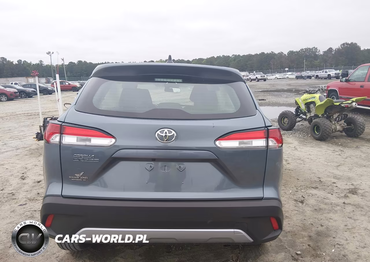 2023 Toyota Corolla Cross L VIN:7MUAAAAG6PV050451 - 17