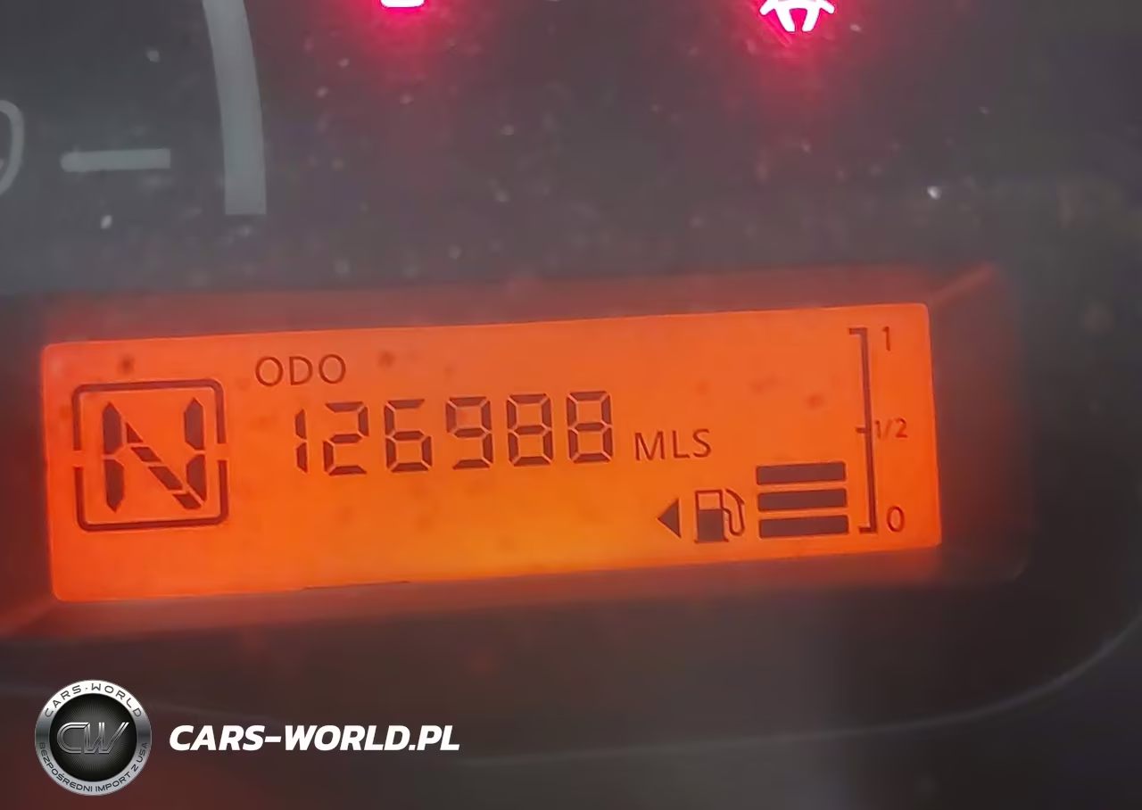 2015 Nissan Versa 1.6 S+ VIN:3N1CN7AP3FL823541 - 15