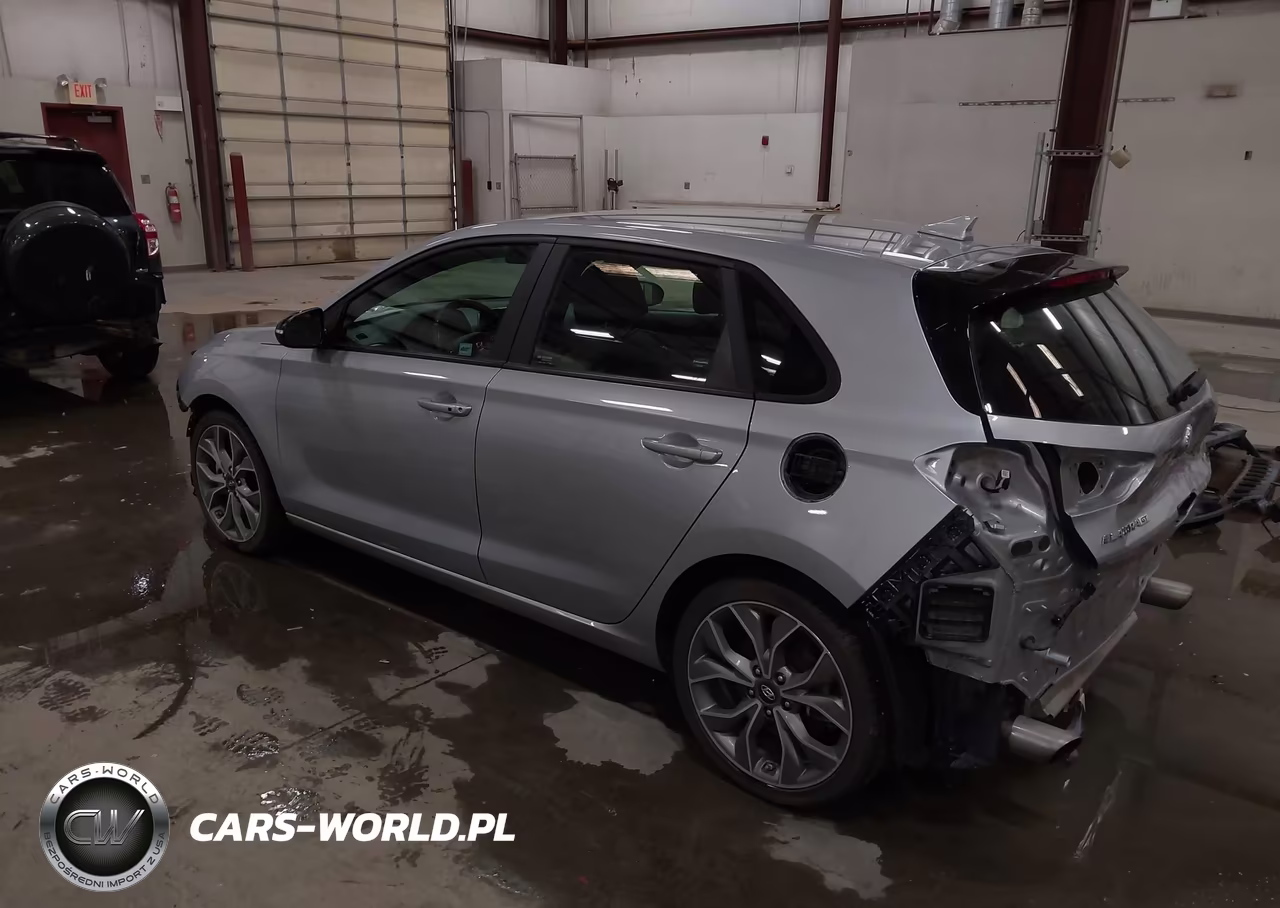 2020 Hyundai Elantra Gt N Line VIN:KMHH55LC7LU132866 - 3