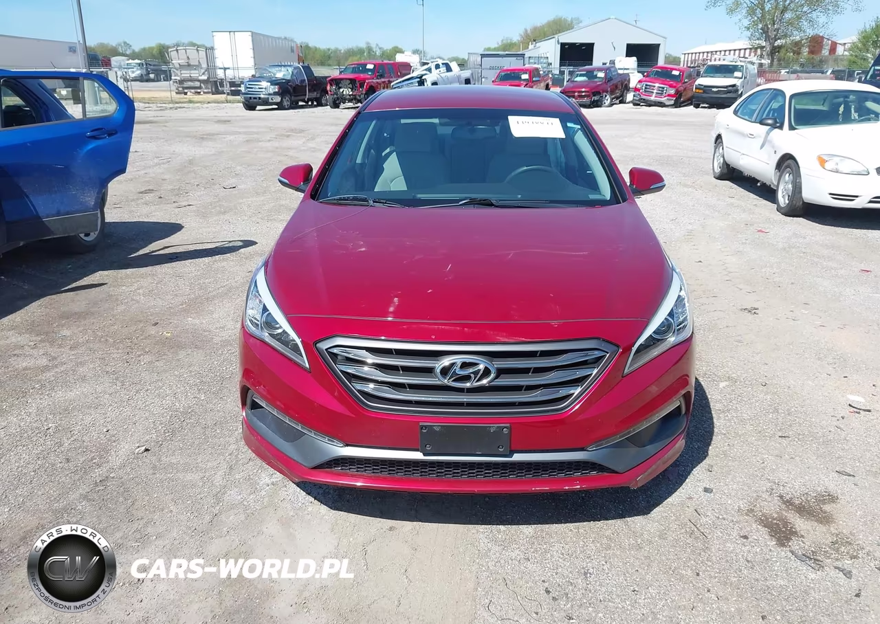 2015 Hyundai Sonata Sport VIN:5NPE34AF4FH202813 - 12