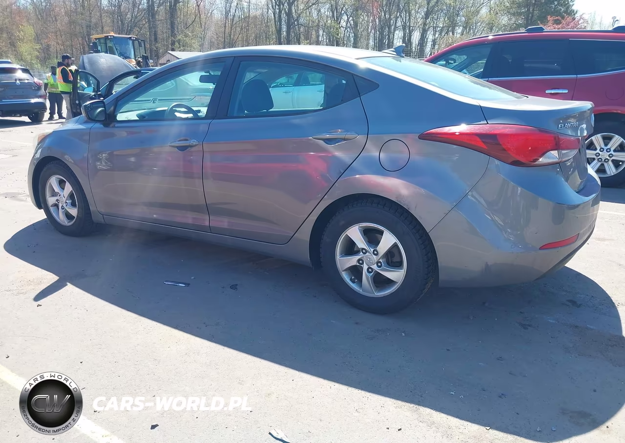 2014 Hyundai Elantra Se VIN:5NPDH4AE2EH515152 - 3