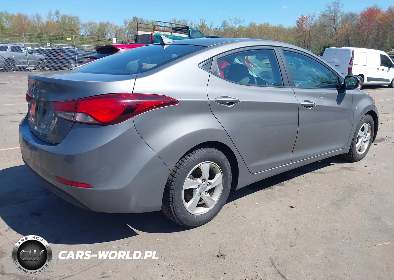 2014 Hyundai Elantra Se VIN:5NPDH4AE2EH515152 - 4