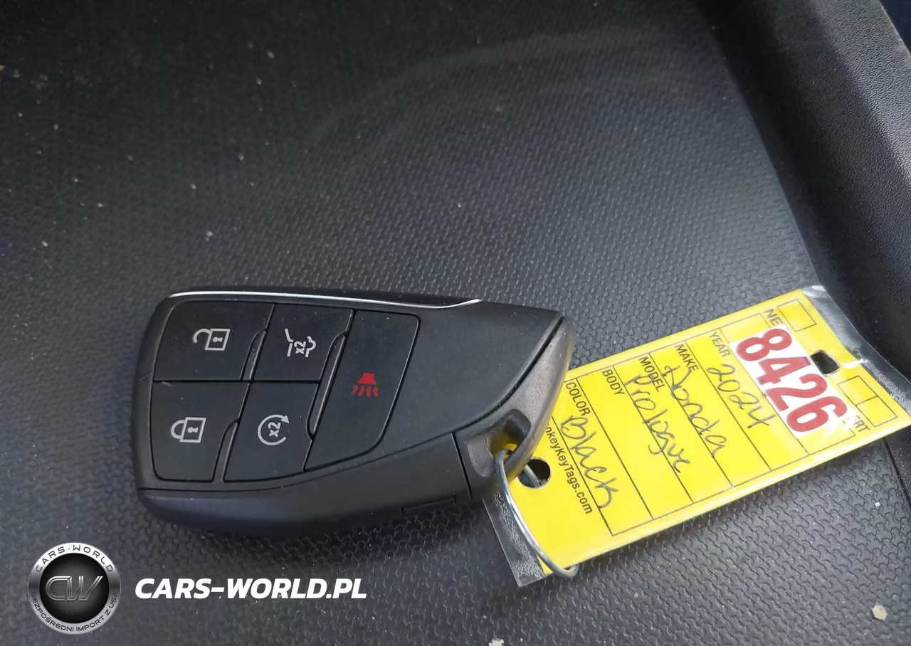 2024 Honda Prologue Touring VIN:3GPKHXRJ7RS541251 - 11