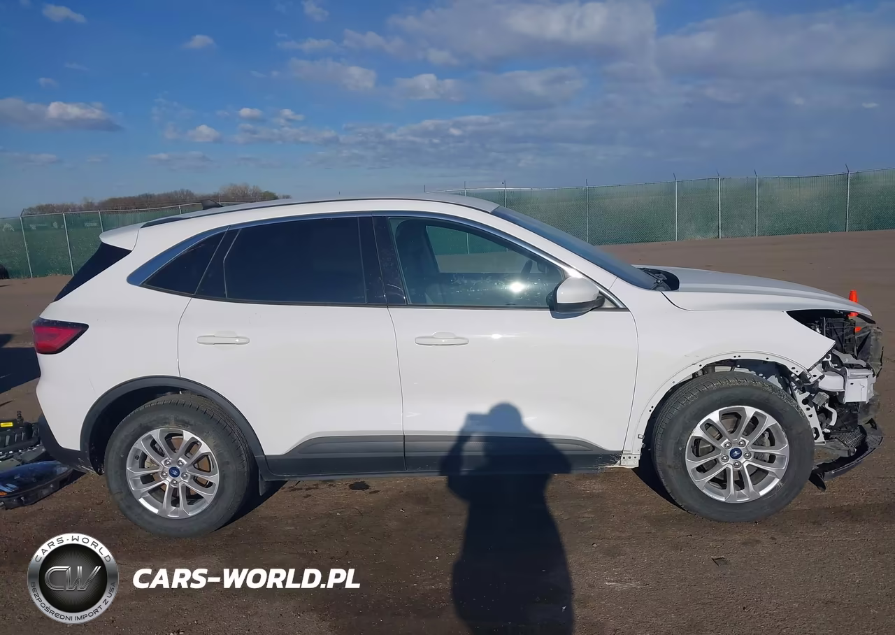 2021 Ford Escape Se VIN:1FMCU9G6XMUB25226 - 14