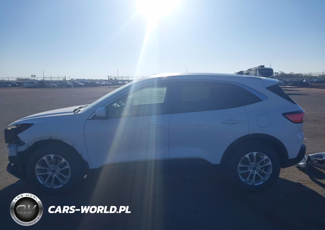 2021 Ford Escape Se VIN:1FMCU9G6XMUB25226 - 15
