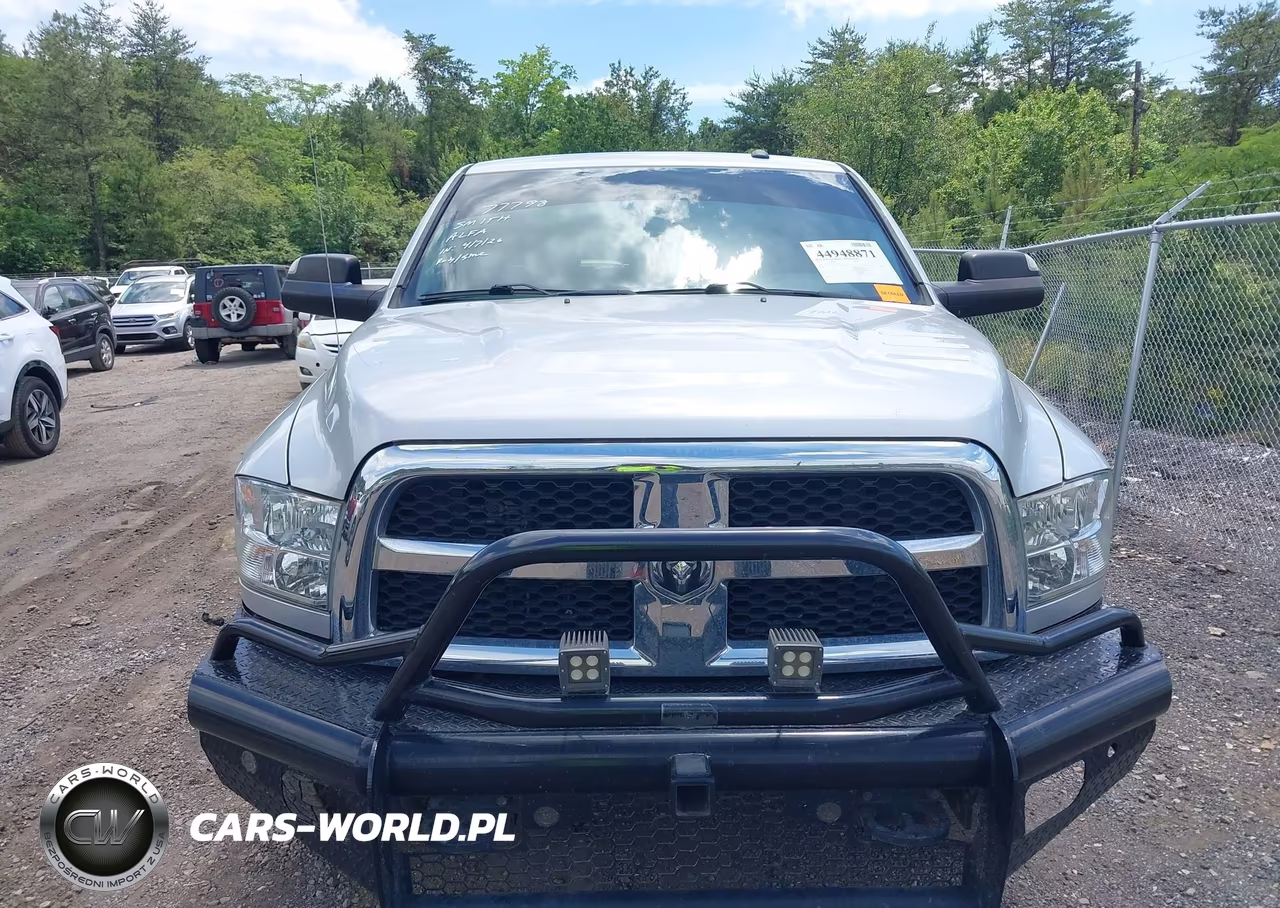 2017 Ram 2500 Tradesman 4X4 6'4 Box VIN:3C6UR5CJ1HG733603 - 12