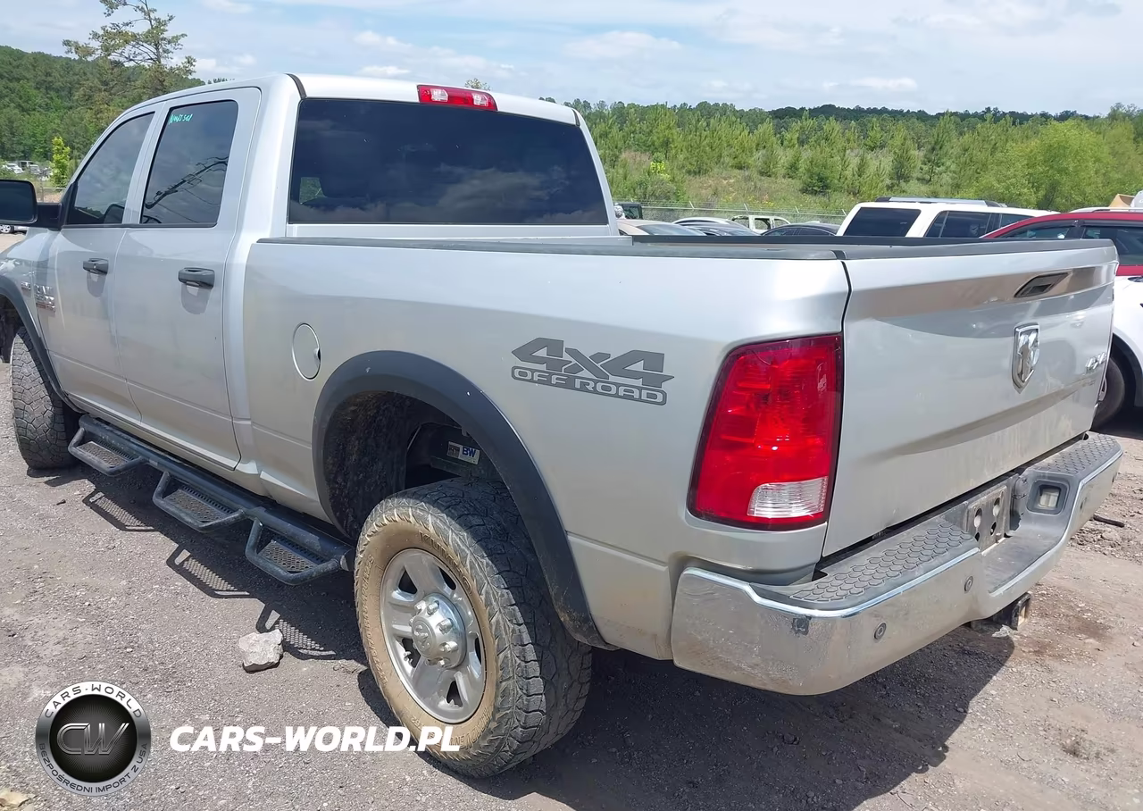 2017 Ram 2500 Tradesman 4X4 6'4 Box VIN:3C6UR5CJ1HG733603 - 3