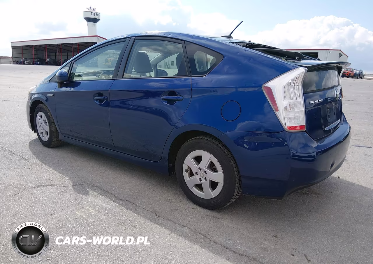 2011 Toyota Prius Four VIN:JTDKN3DU1B0312016 - 3