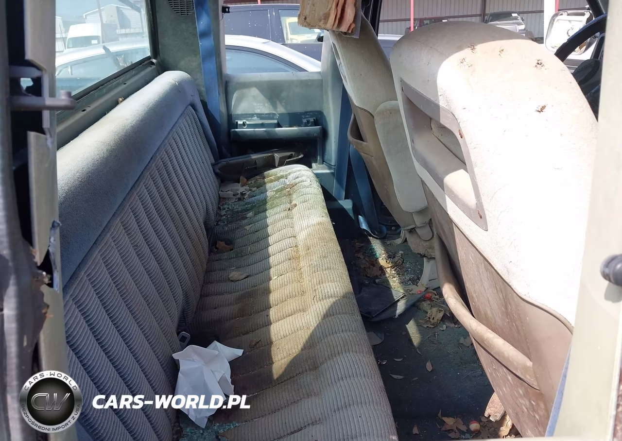 1992 Chevrolet Gmt-400 C1500 VIN:2GCEC19H2N1217055 - 8