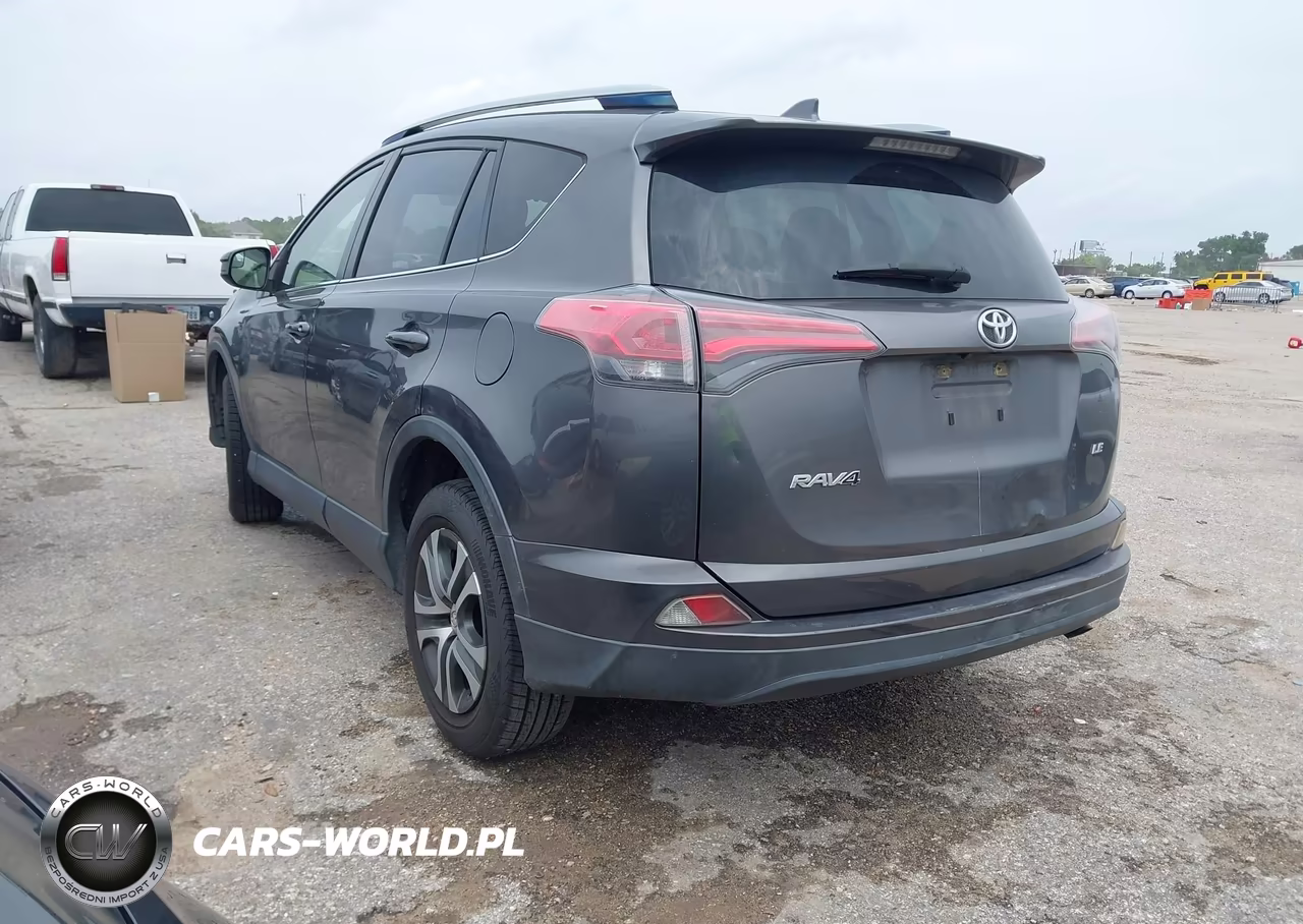 2017 Toyota Rav4 Le VIN:JTMZFREV3HJ124641 - 3