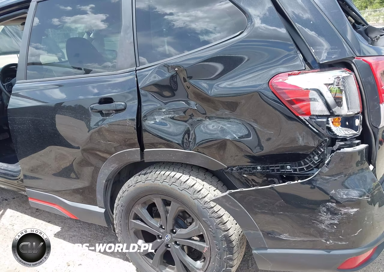 2020 Subaru Forester Sport VIN:JF2SKARC4LH553652 - 6