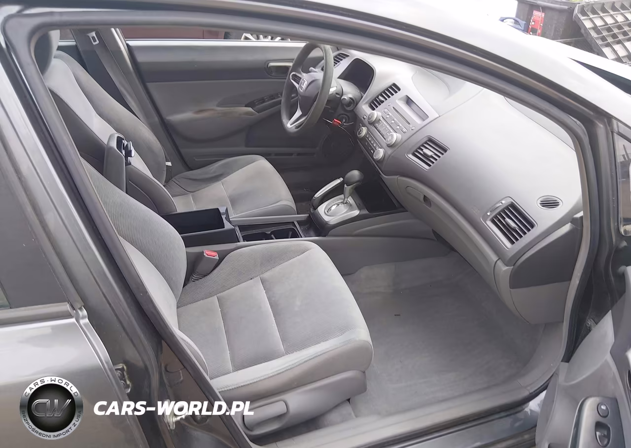 2009 Honda Civic Lx VIN:19XFA16589E051637 - 5