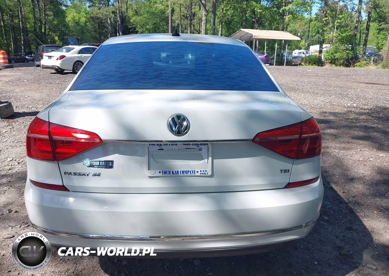 2016 Volkswagen Passat 1.8T Se VIN:1VWBT7A30GC008848 - 17