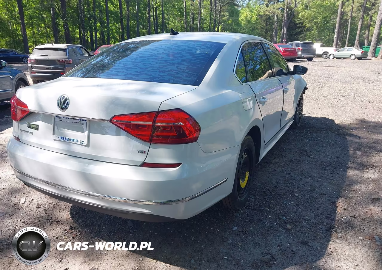 2016 Volkswagen Passat 1.8T Se VIN:1VWBT7A30GC008848 - 4