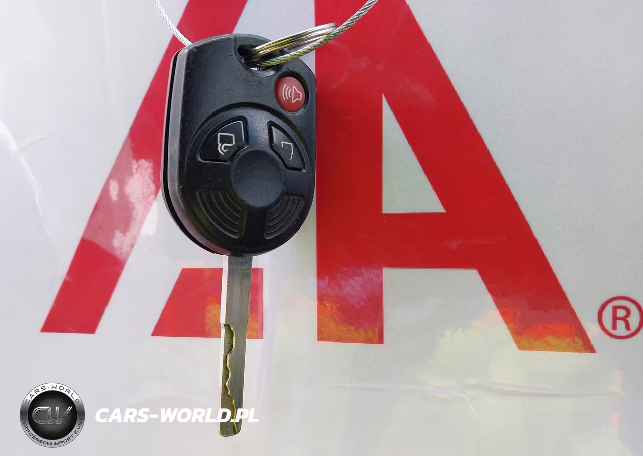2018 Ford Escape S VIN:1FMCU0F72JUA41600 - 11
