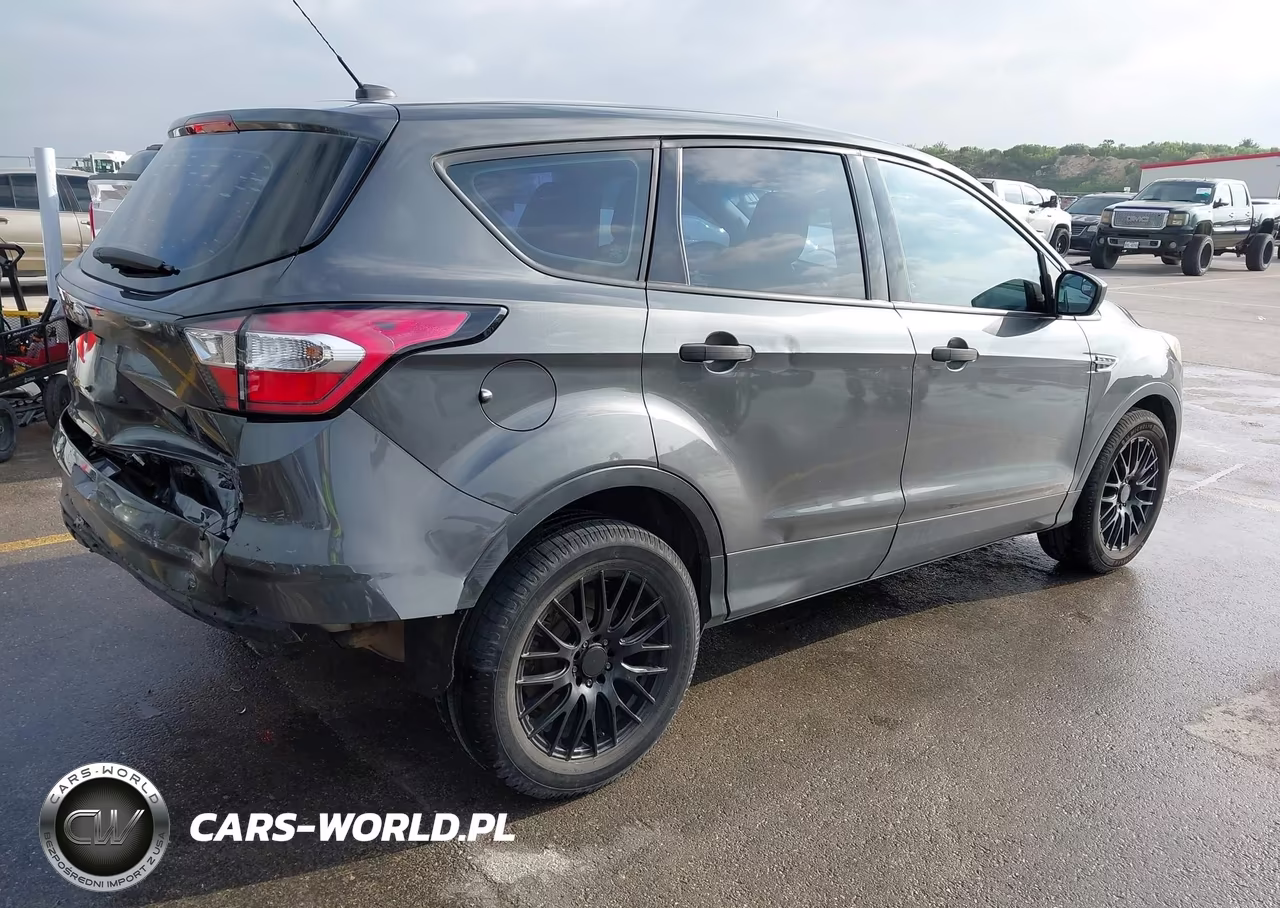 2018 Ford Escape S VIN:1FMCU0F72JUA41600 - 4