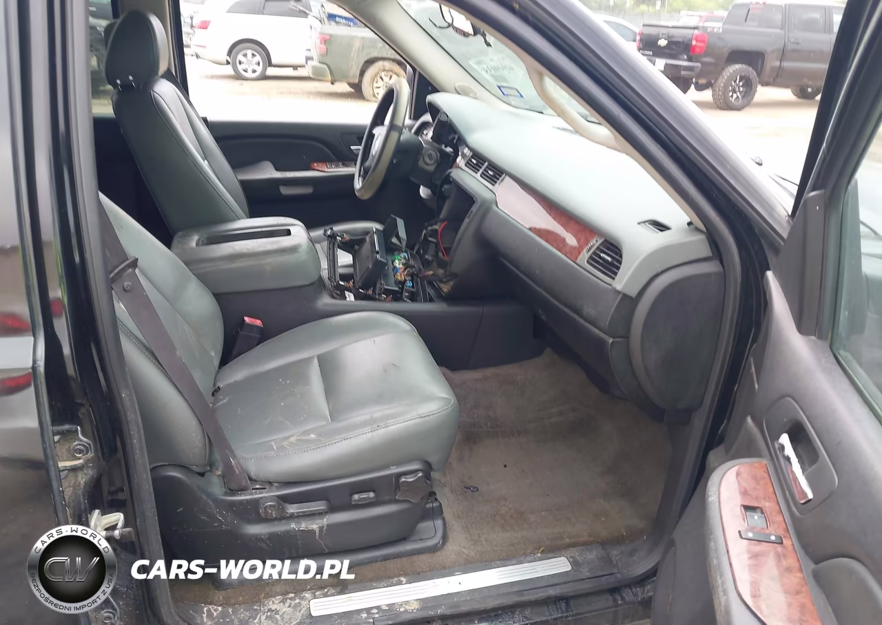 2008 Chevrolet Tahoe Lt VIN:1GNFC13048R148878 - 5