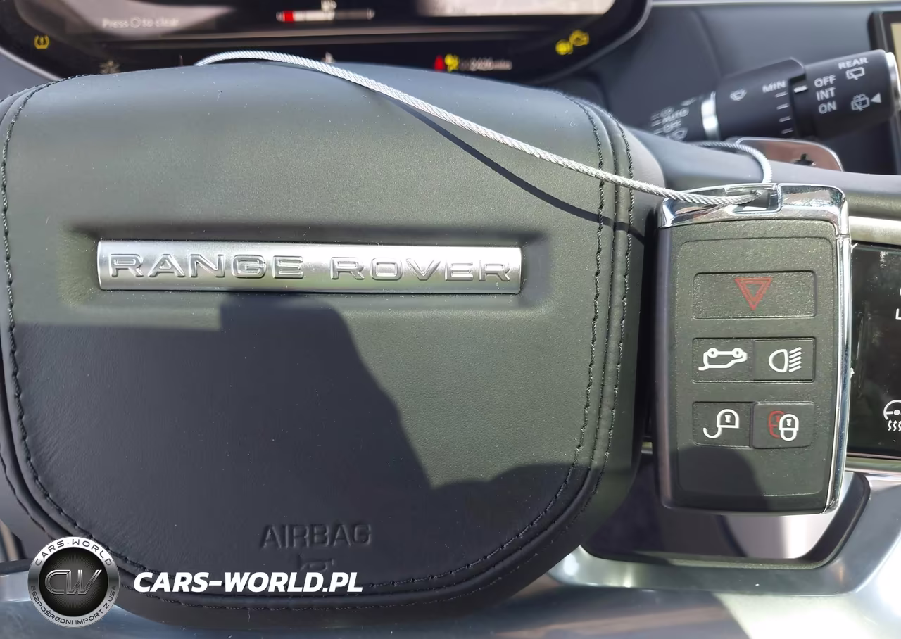 2025 Land Rover Range Rover P400 Se 7 Seat VIN:SALKPBFUXSA276511 - 11