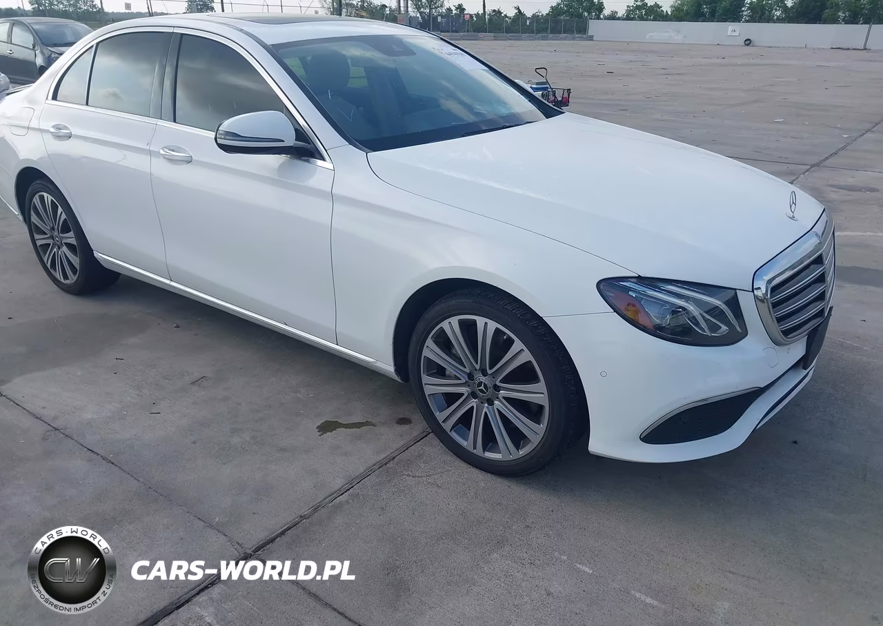 2018 Mercedes-Benz E 400 4Matic – zdjęcie 1 z 16