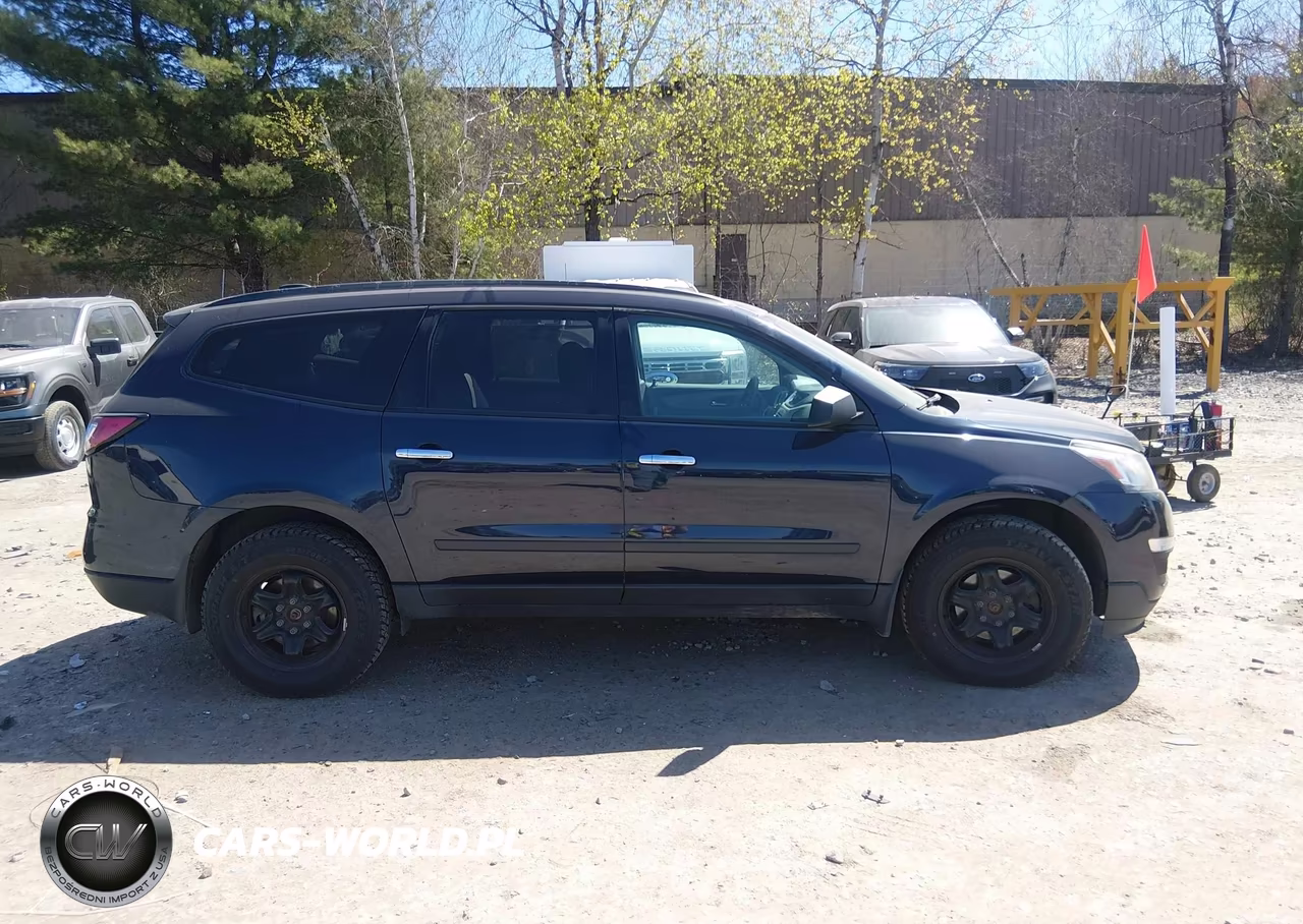 2017 Chevrolet Traverse Ls VIN:1GNKVFKD8HJ256638 - 14