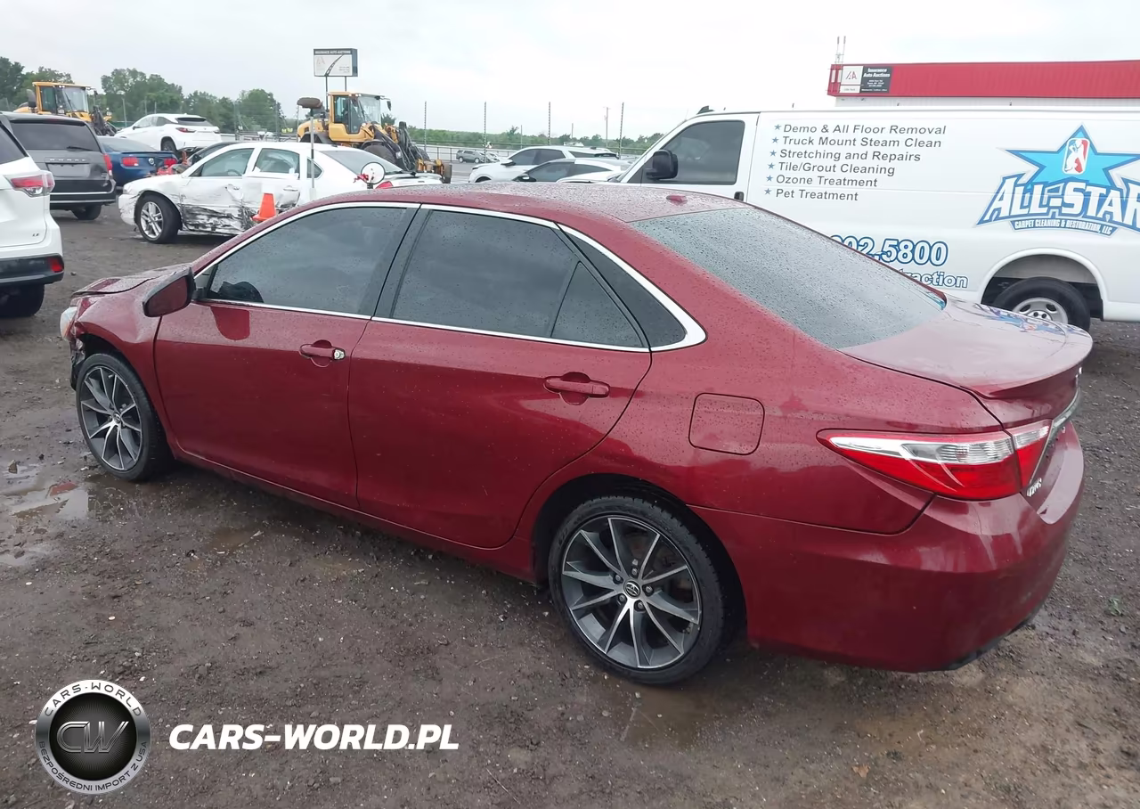 2016 Toyota Camry Xse VIN:4T1BF1FK3GU516339 - 3