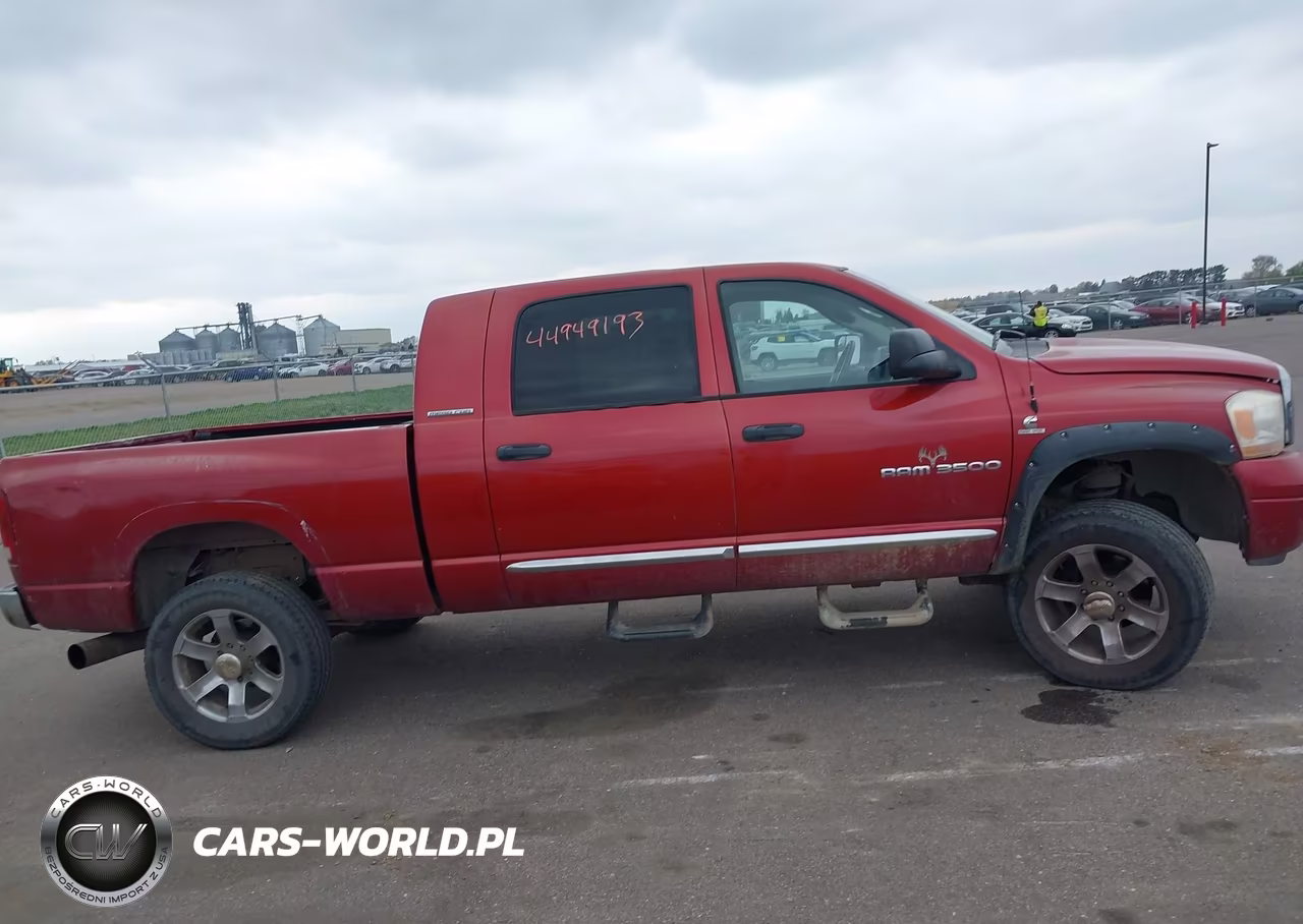 2006 Dodge Ram 3500 Laramie VIN:3D7LX39C06G197379 - 13