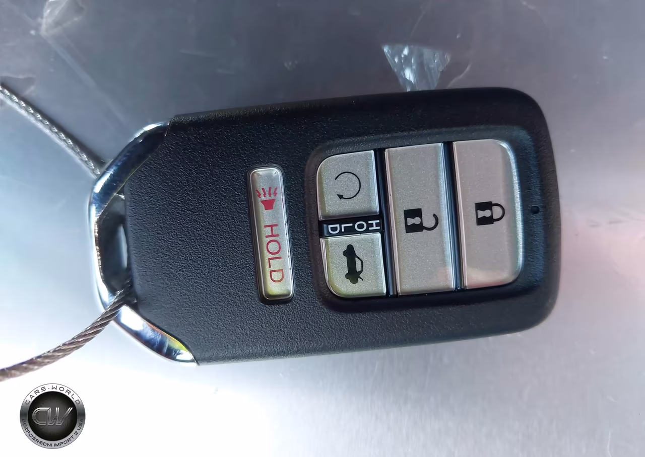 2019 Honda Civic Sport VIN:2HGFC2F85KH578217 - 11