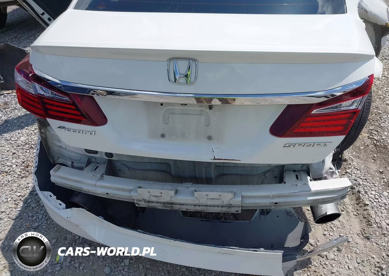2017 Honda Accord Sport VIN:1HGCR2F55HA039661 - 6