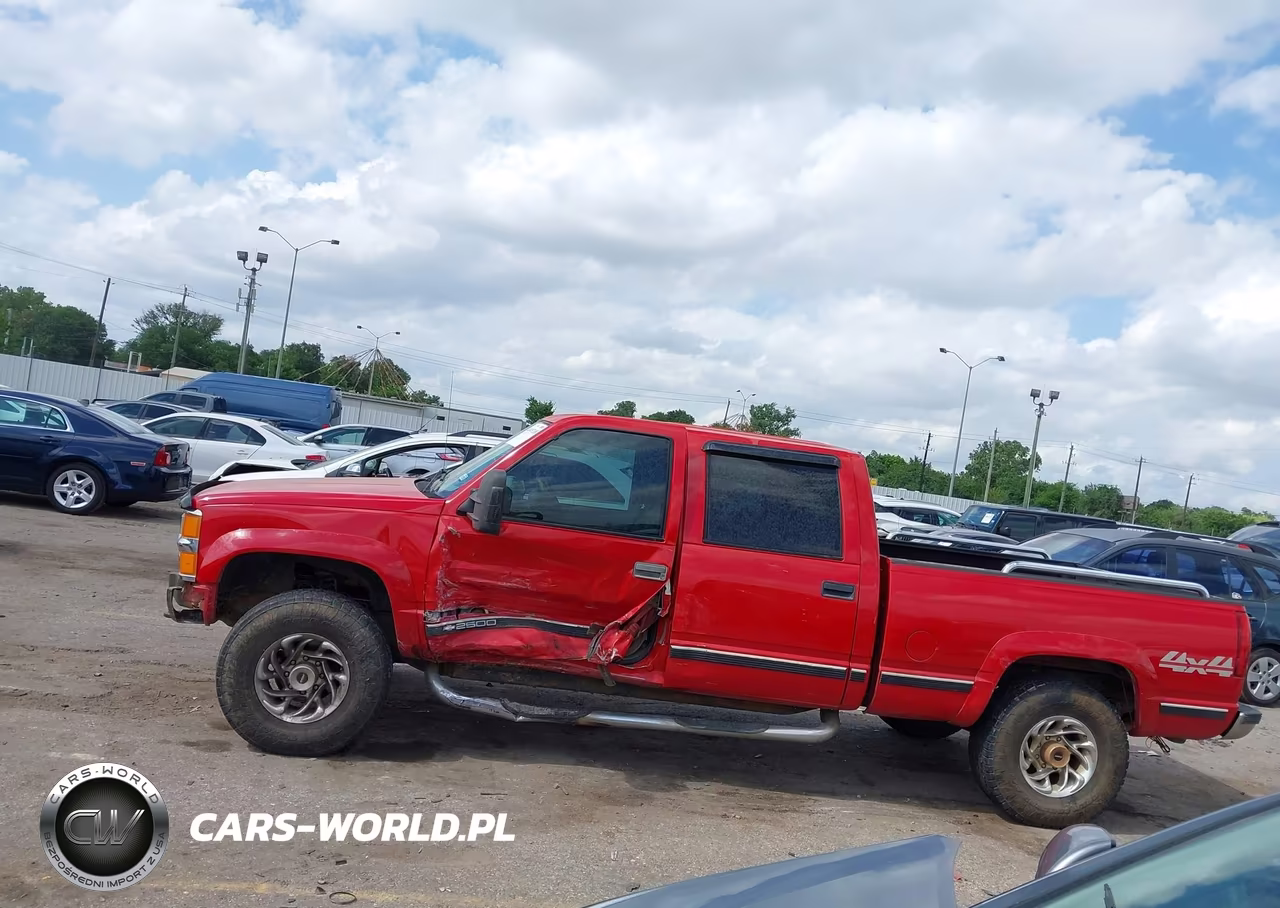 1999 Chevrolet K2500 VIN:1GCGK23R7XF097543 - 14