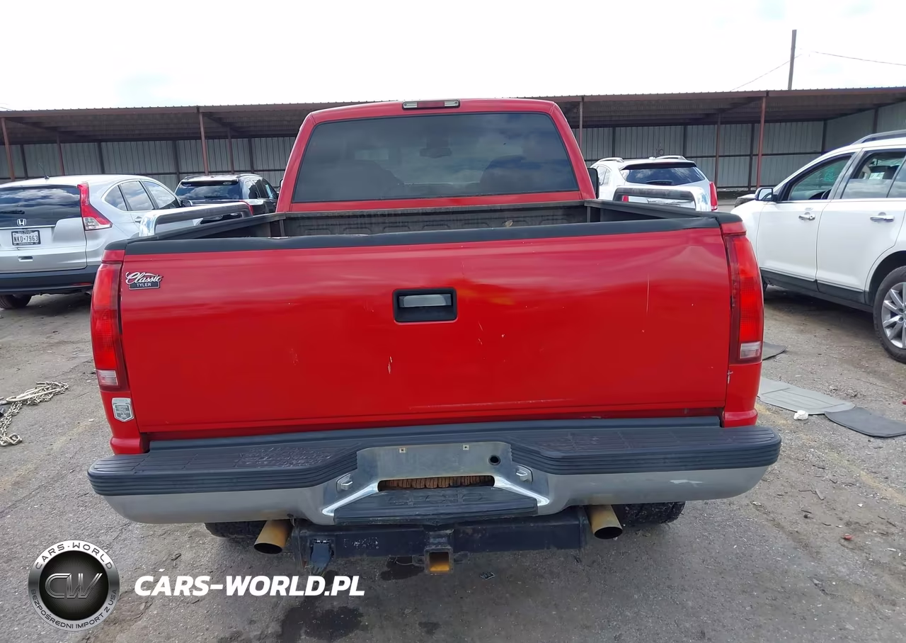 1999 Chevrolet K2500 VIN:1GCGK23R7XF097543 - 16